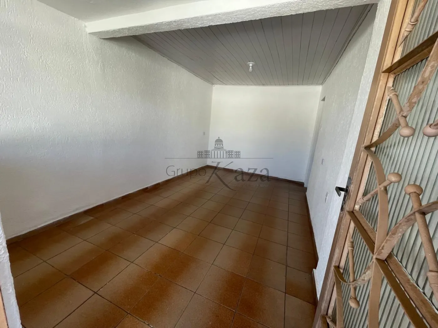 Foto 10 de Casa Padrão em Vila São Pedro, São José dos Campos - imagem 10