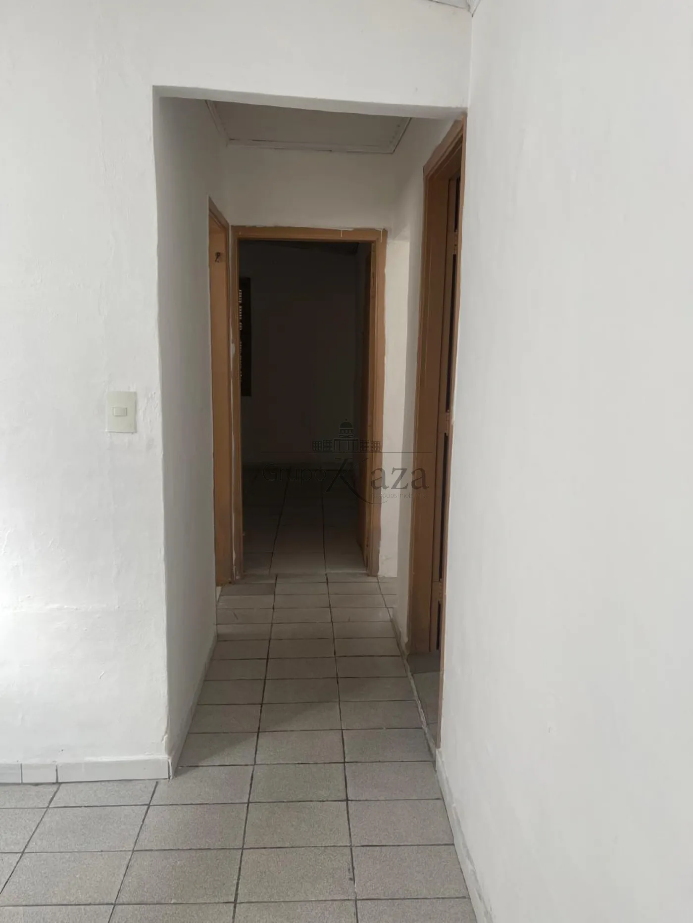 Foto 14 de Casa Padrão em Vila São Pedro, São José dos Campos - imagem 14