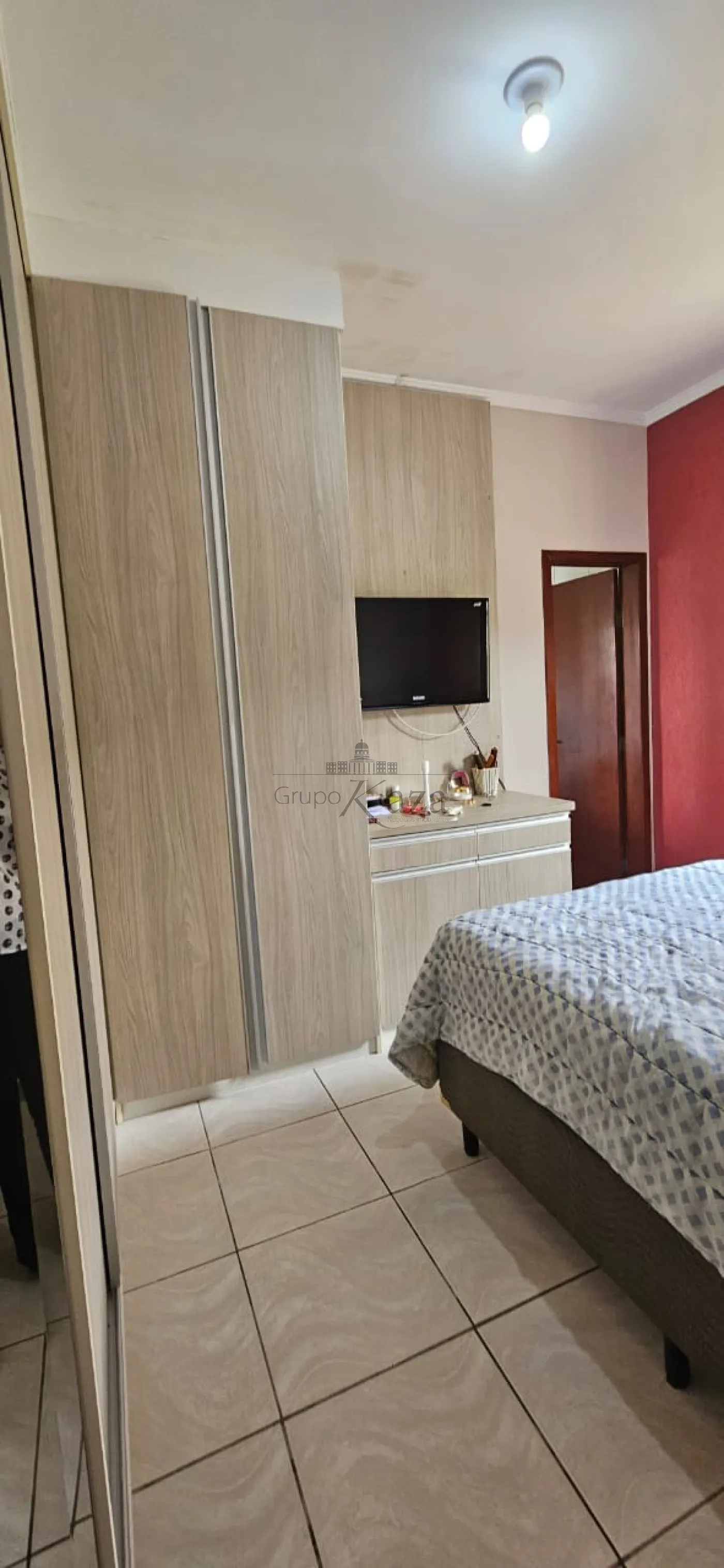 Foto 11 de Casa Padrão em Jardim Nova República, São José dos Campos - imagem 11