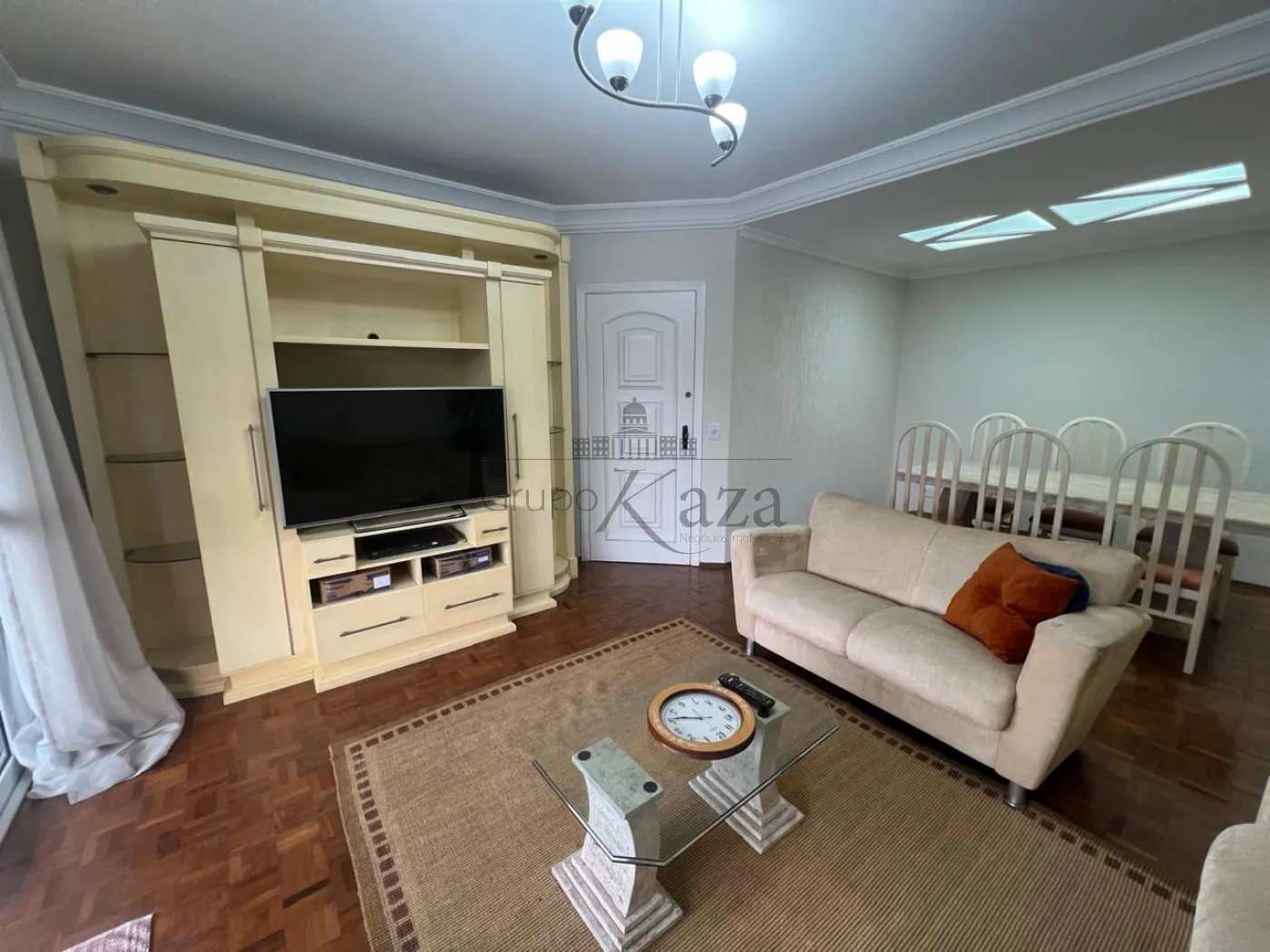 Foto 1 de Apartamento Padrão em Vila Adyana, São José dos Campos - imagem 1 Foto 1 de Apartamento Padrão em Vila Adyana, São José dos Campos - imagem 1