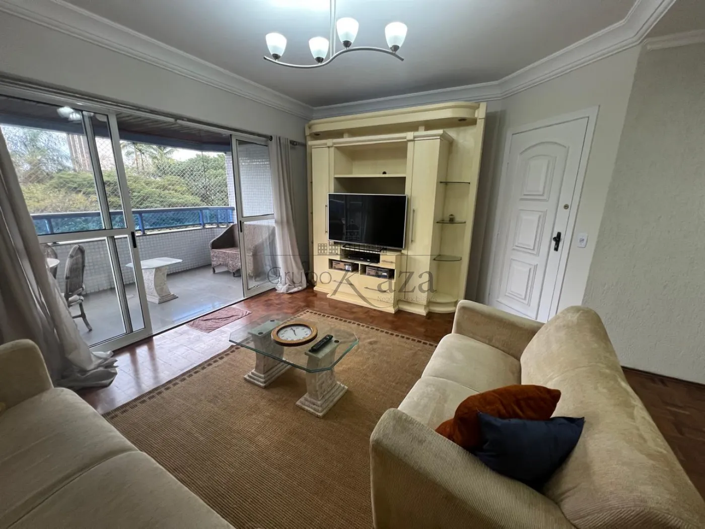 Foto 3 de Apartamento Padrão em Vila Adyana, São José dos Campos - imagem 3 Foto 3 de Apartamento Padrão em Vila Adyana, São José dos Campos - imagem 3